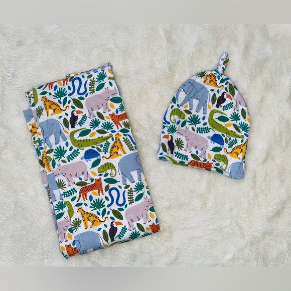 🐘🐅NWOT LS Jungle Safari Swaddle🐅🐘 - Picture 3 of 5